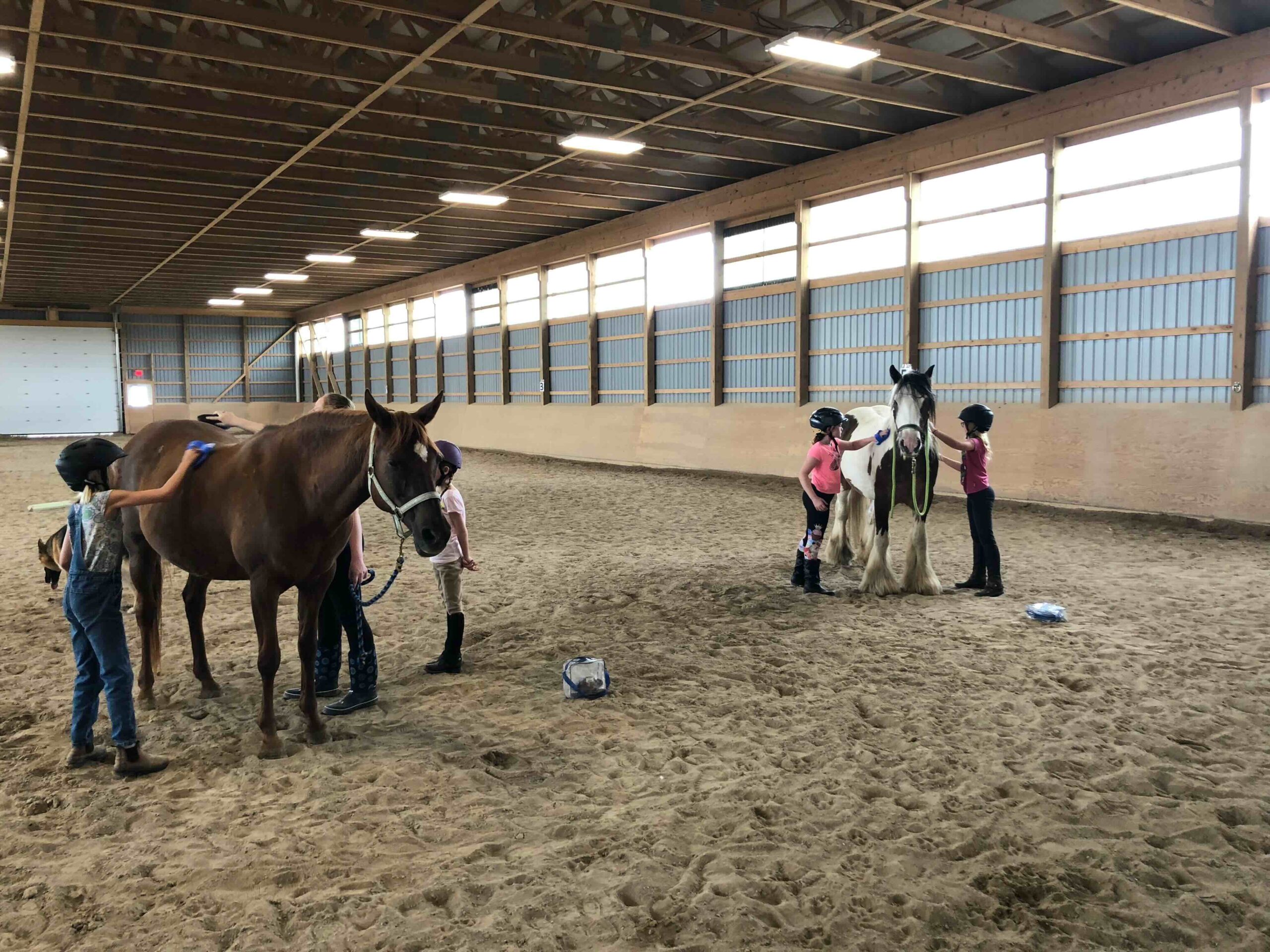 Kids riding at Jäger Ranch